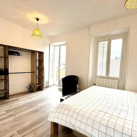 Appartamento Le Grand Port - T2 With Parking Aix-les-Bains